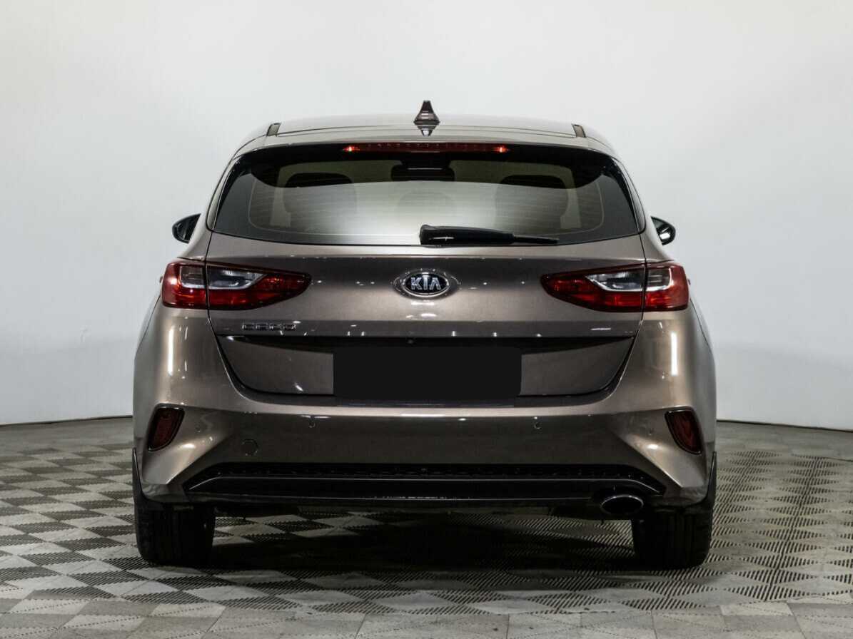 Купить Kia Ceed с пробегом. Фото: #5
