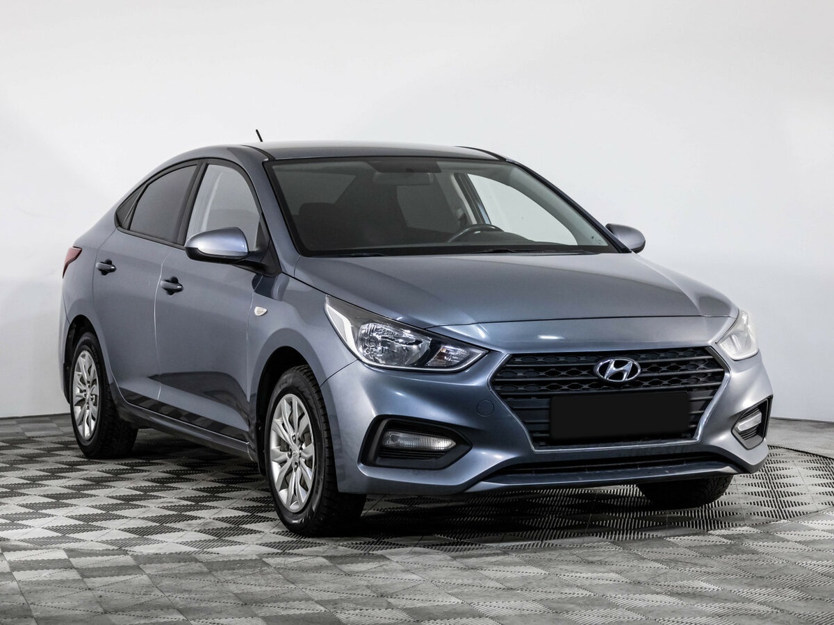 Купить Hyundai Solaris с пробегом. Фото: #2