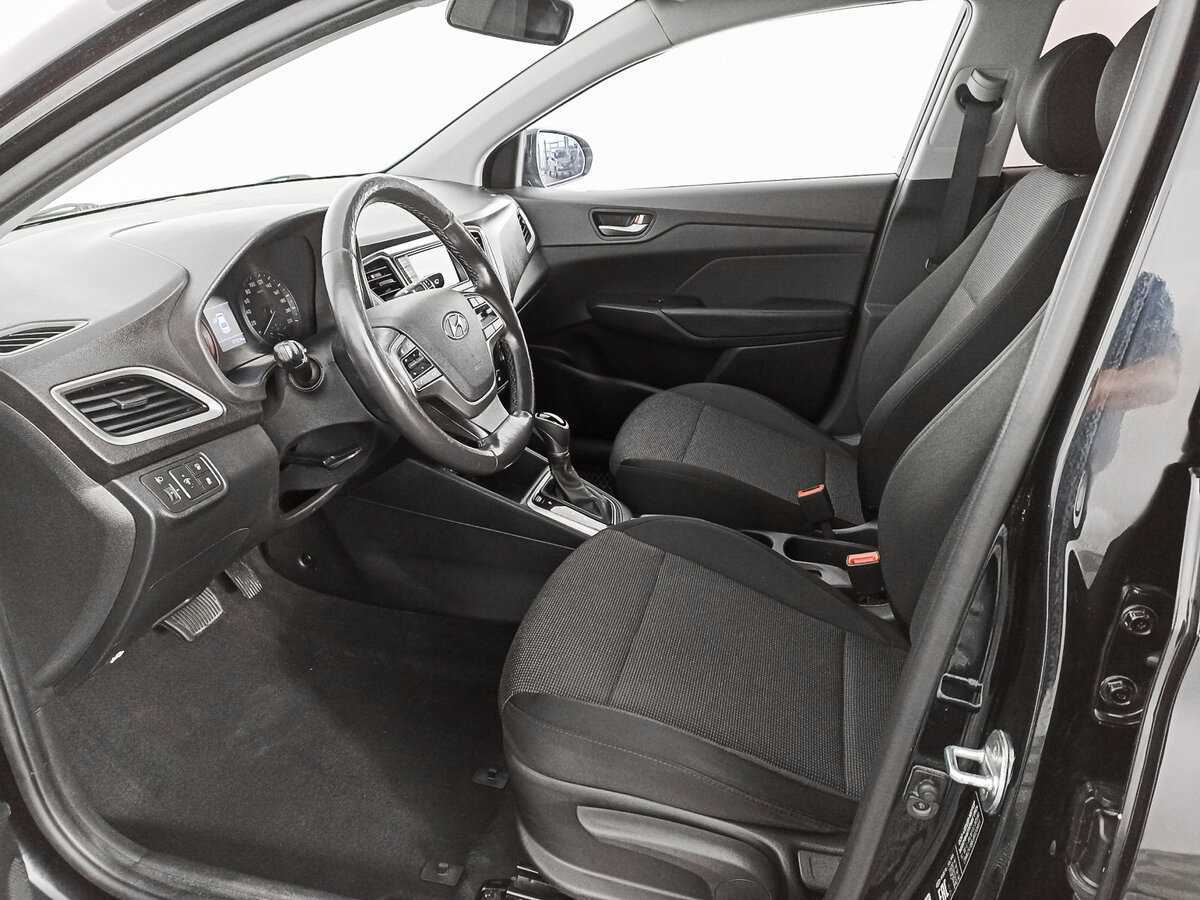 Купить Hyundai Solaris с пробегом. Фото: #13