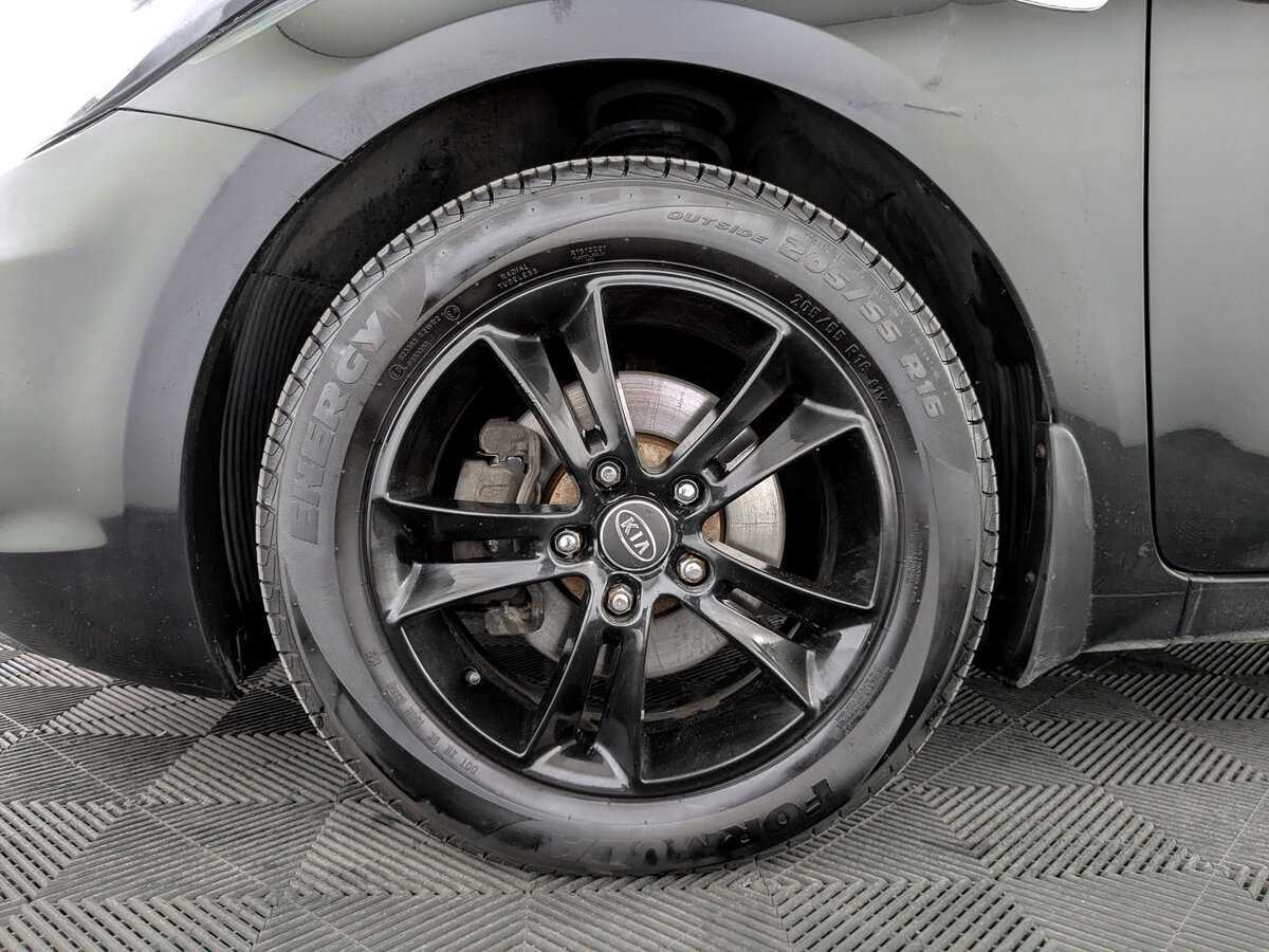 Купить Kia Ceed с пробегом. Фото: #17