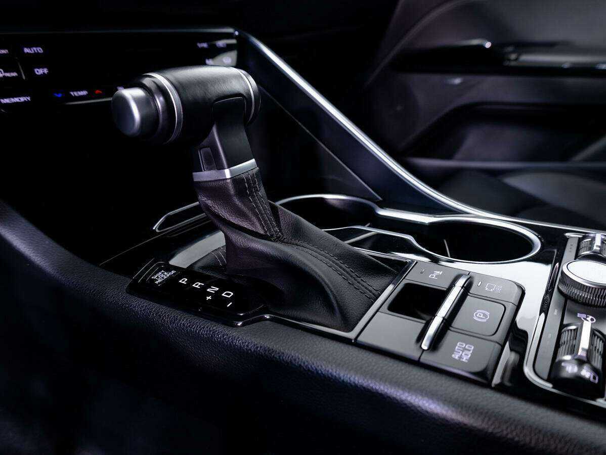 Купить Kia K5 с пробегом. Фото: #14