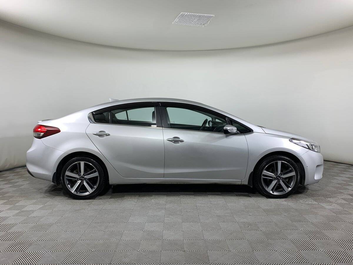 Купить Kia Cerato с пробегом. Фото: #3