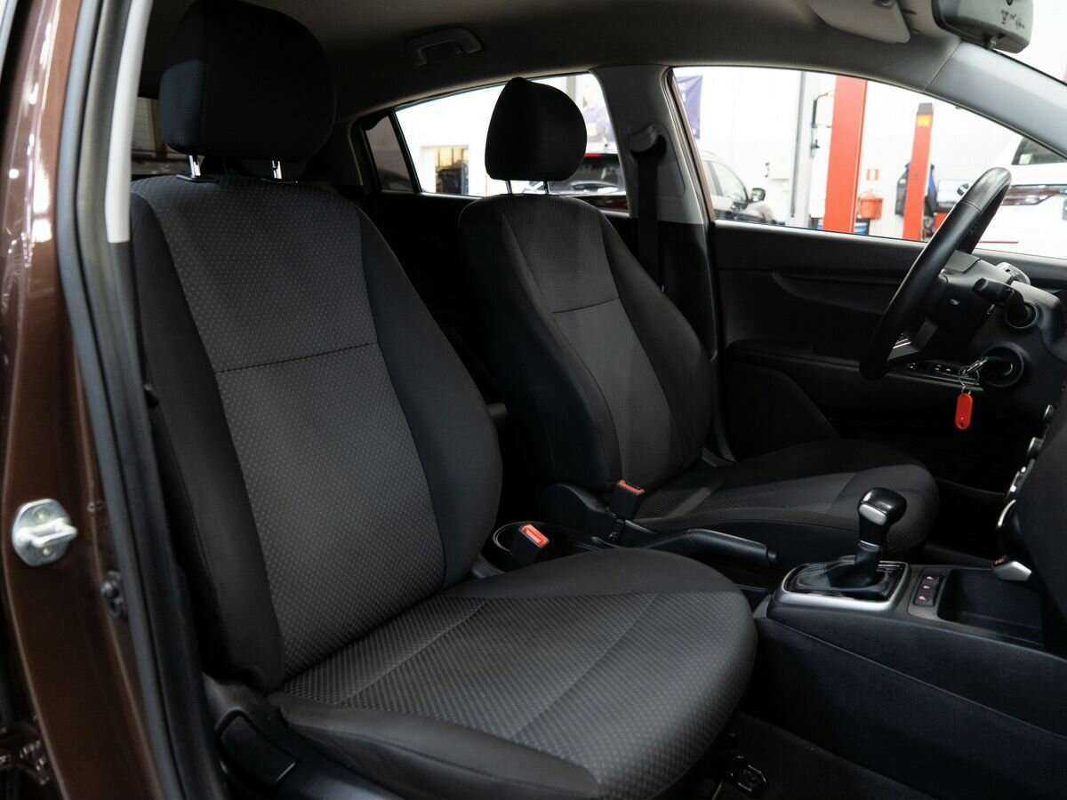 Купить Kia Rio с пробегом. Фото: #8