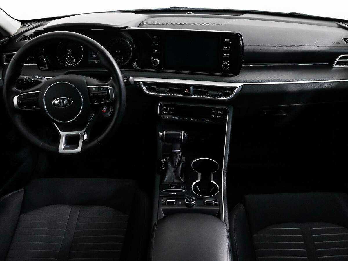 Купить Kia K5 с пробегом. Фото: #12