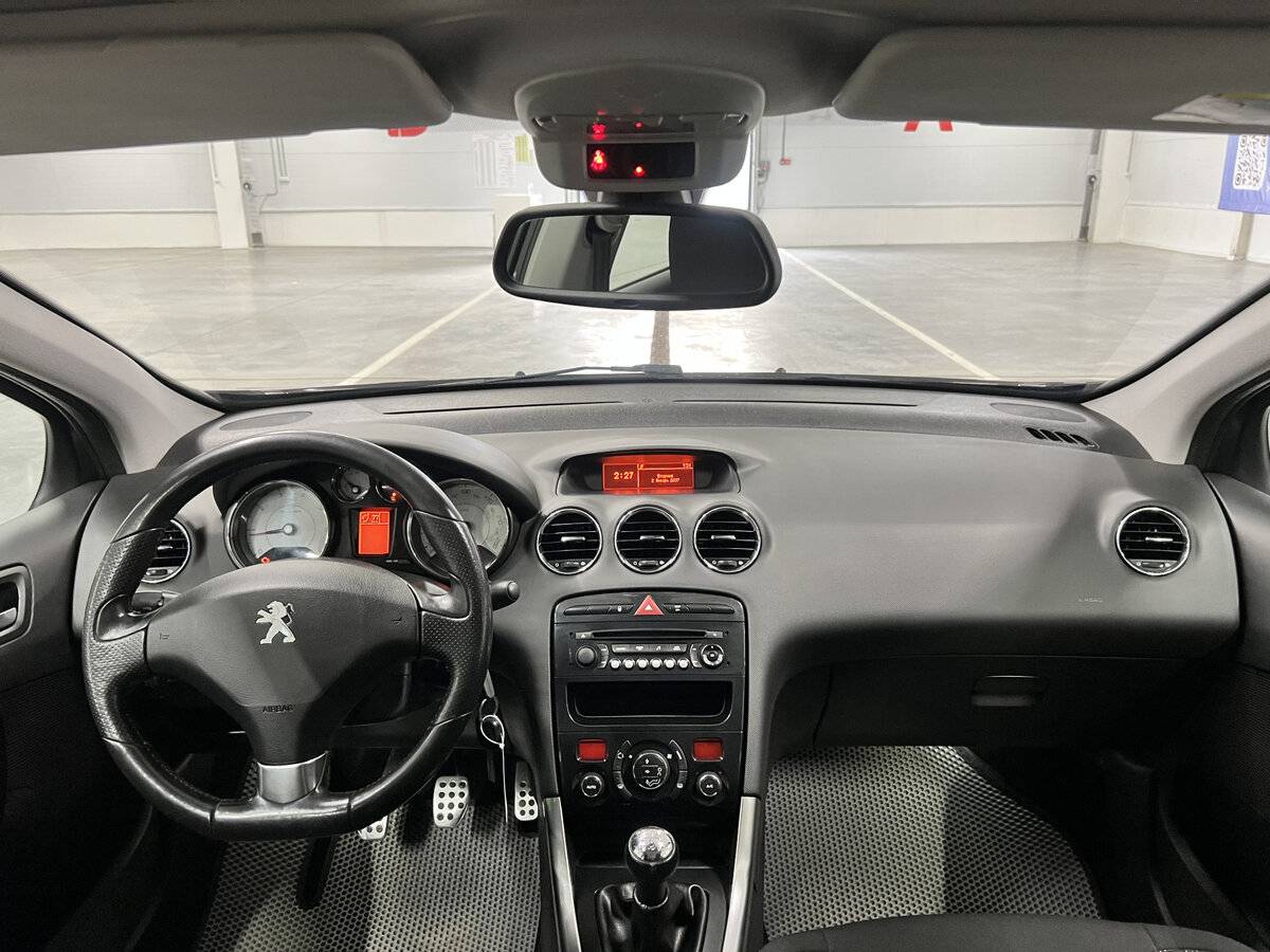 Купить Peugeot 308 с пробегом. Фото: #13