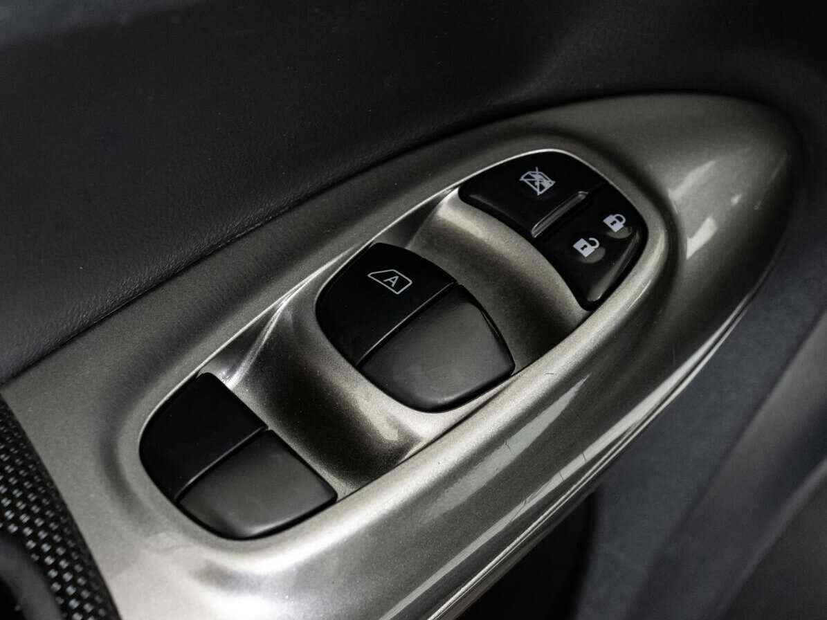 Купить Nissan Juke с пробегом. Фото: #15