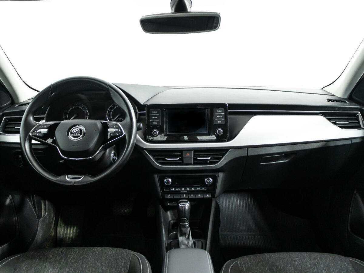 Купить Skoda Rapid с пробегом. Фото: #12