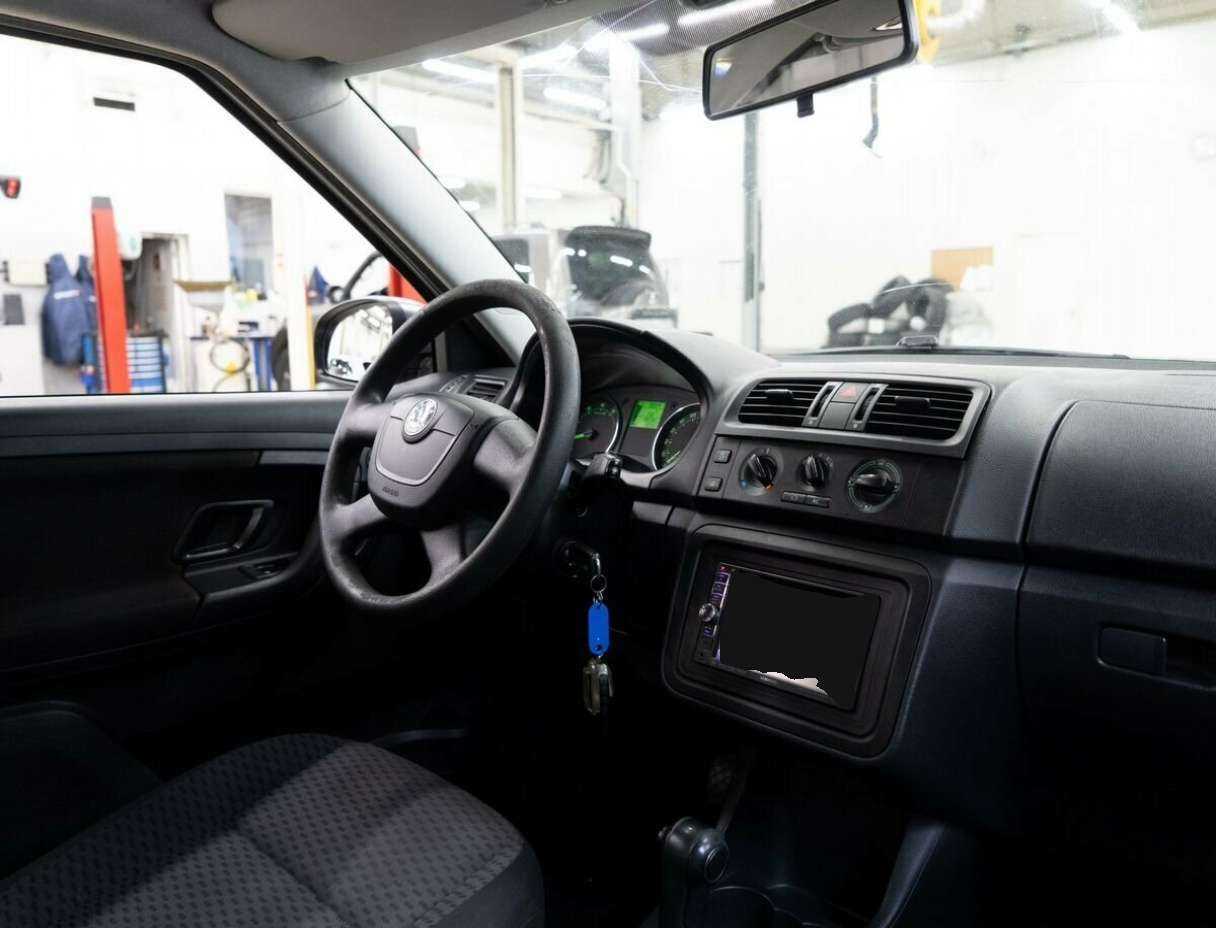 Купить Skoda Fabia с пробегом. Фото: #15