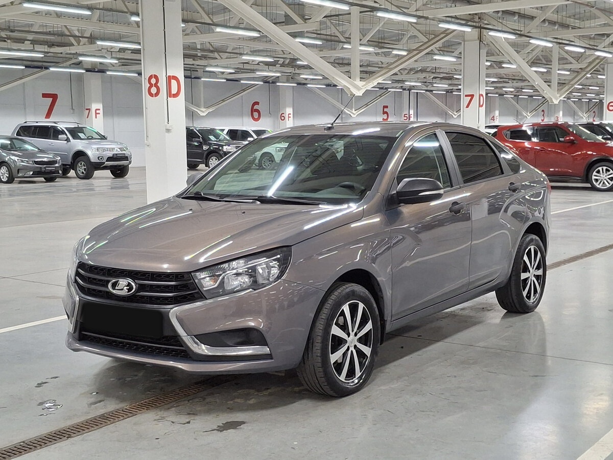 Купить Lada (ВАЗ) Vesta с пробегом. Посмотреть фото