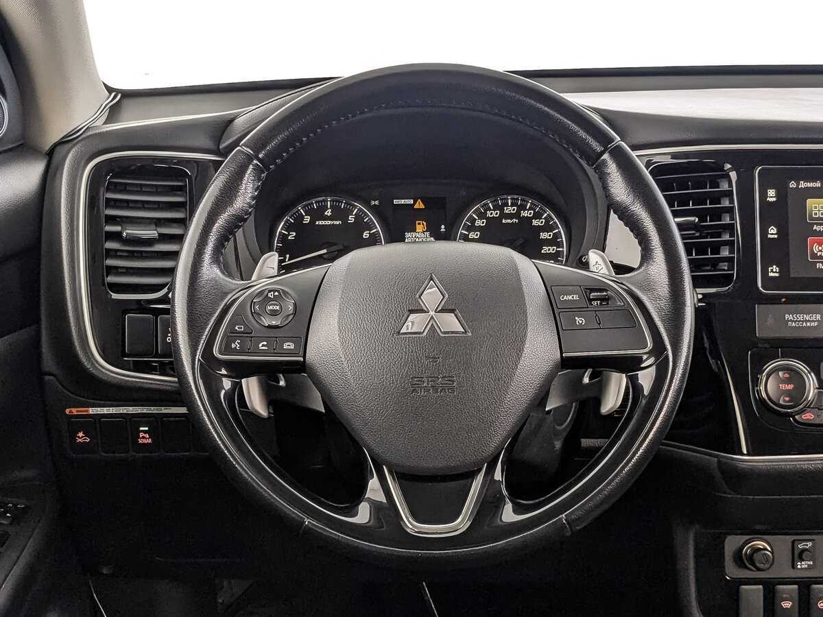 Купить Mitsubishi Outlander с пробегом. Фото: #16
