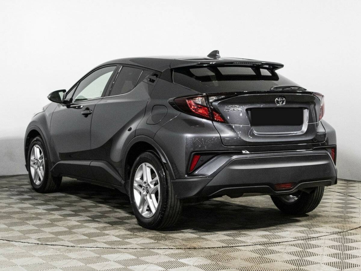 Купить Toyota C-HR с пробегом. Фото: #6