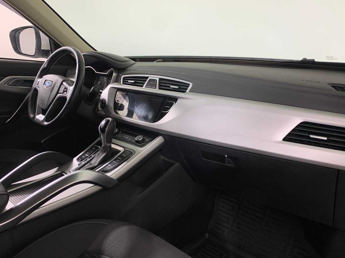 Купить Geely Atlas с пробегом. Фото: #13