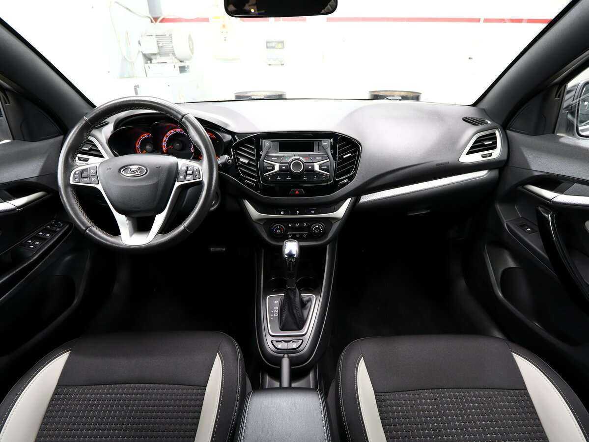 Купить Lada (ВАЗ) Vesta с пробегом. Фото: #14