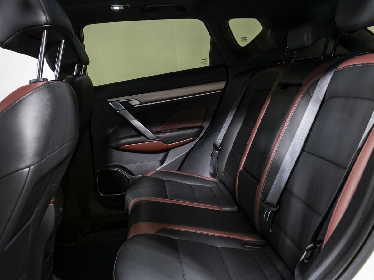 Купить Geely Coolray с пробегом. Фото: #11