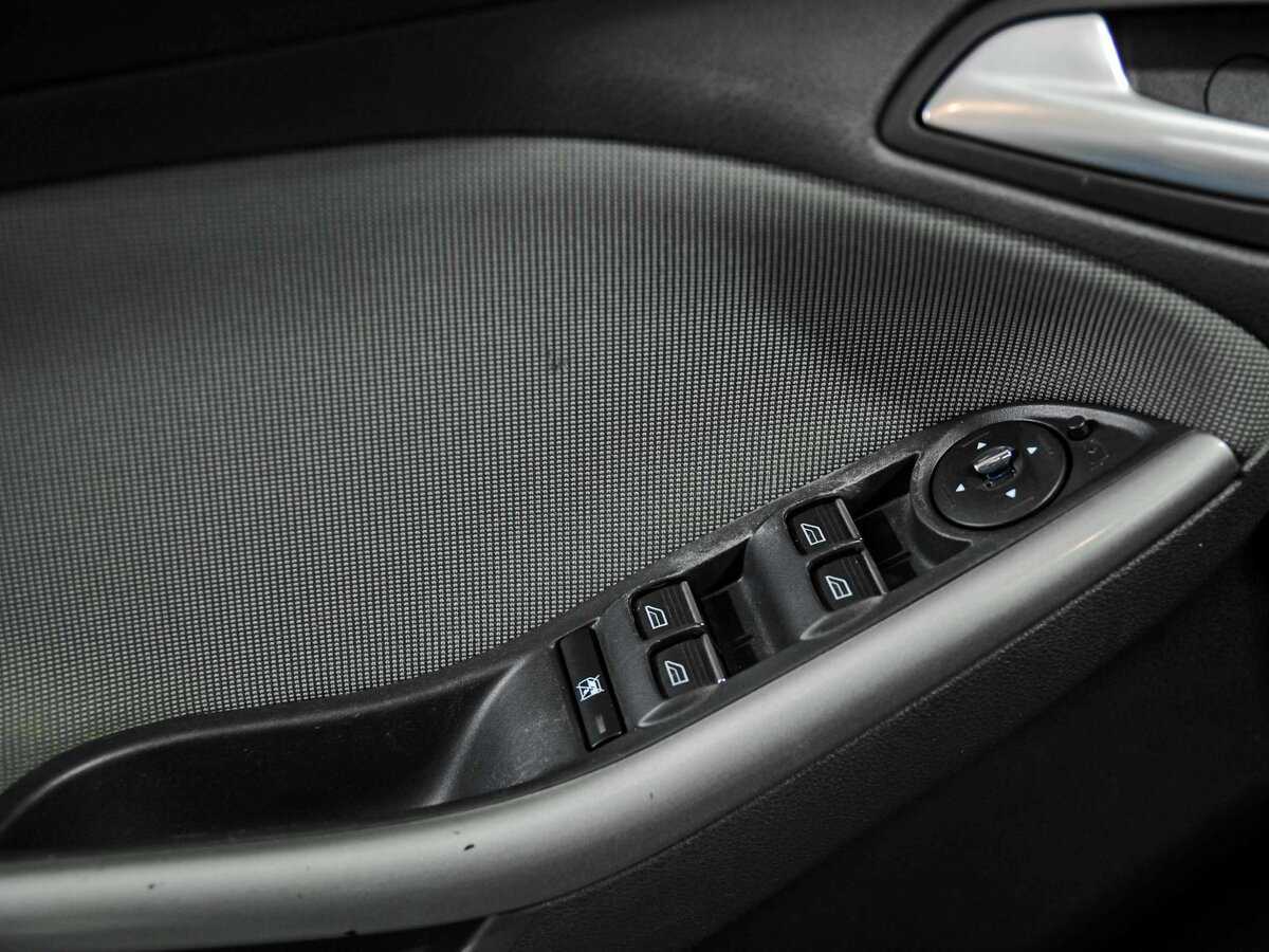 Купить Ford Focus с пробегом. Фото: #11