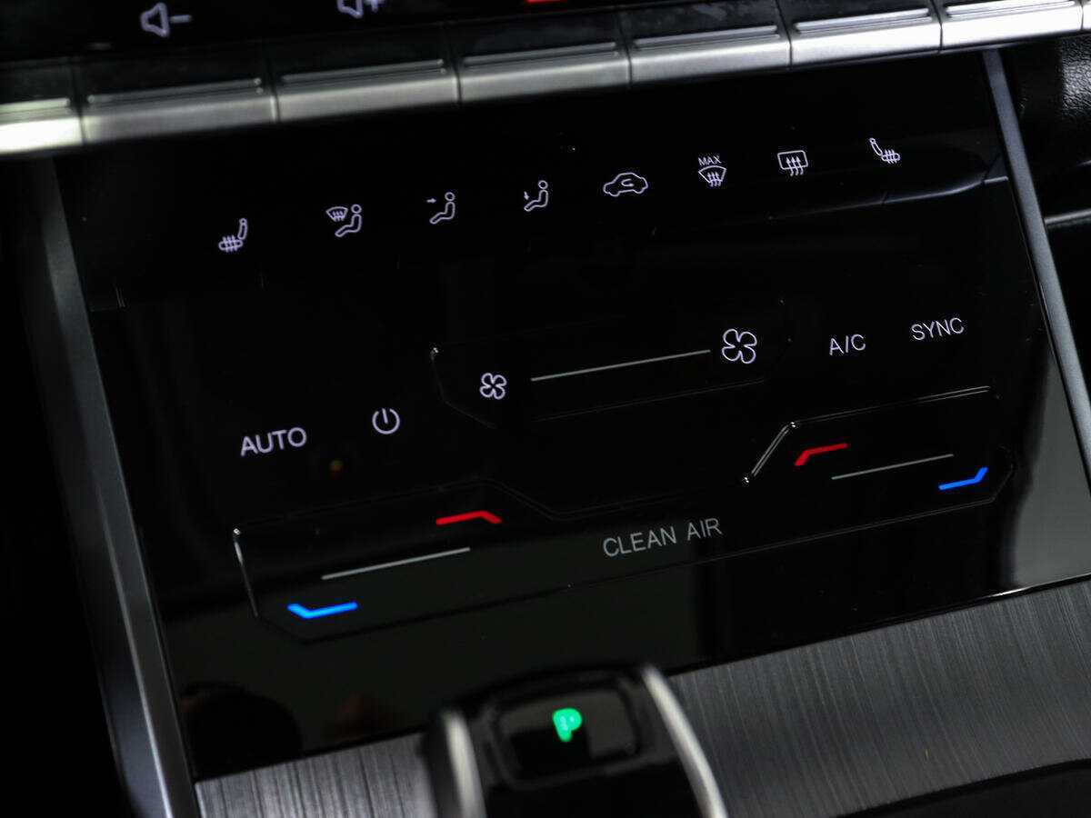 Купить Chery Tiggo 4 Pro с пробегом. Фото: #20