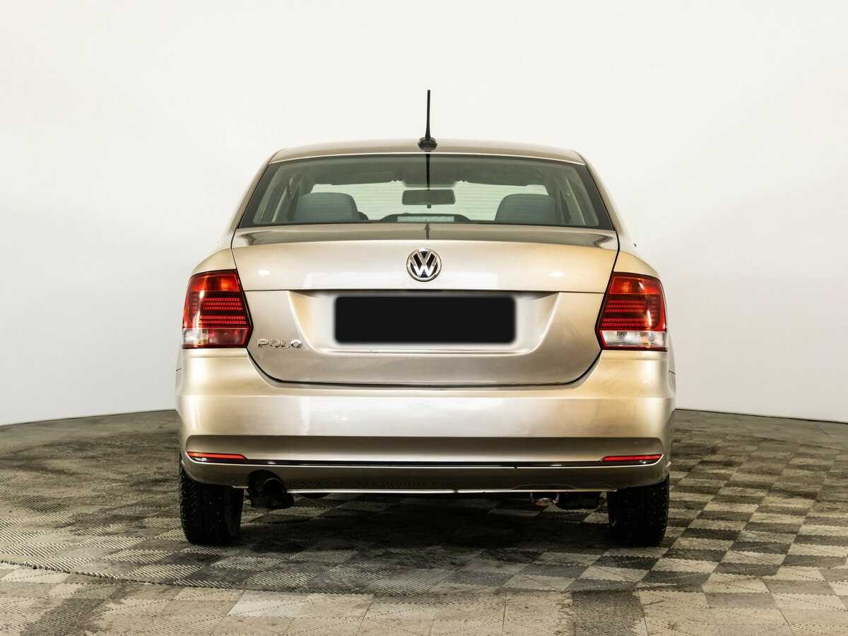Купить Volkswagen Polo с пробегом. Фото: #4