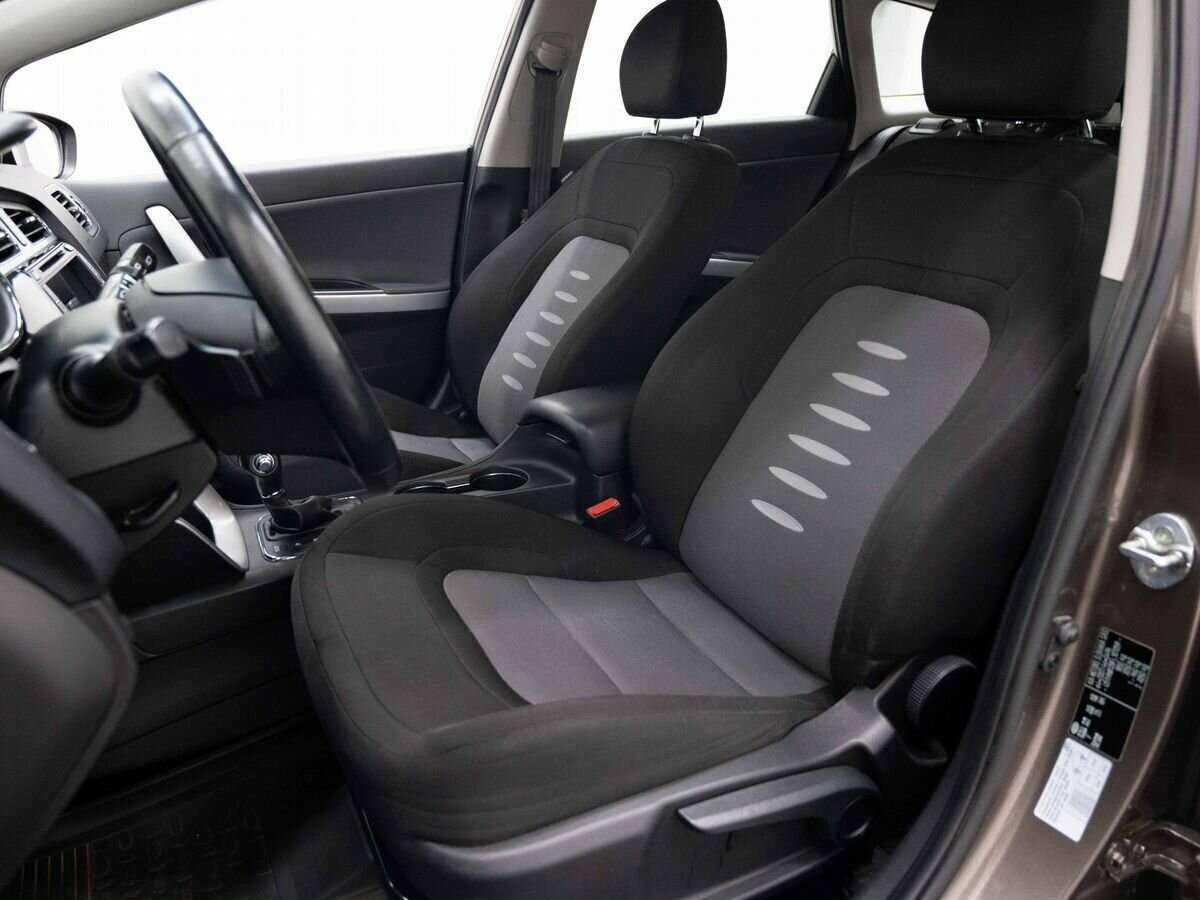 Купить Kia Ceed с пробегом. Фото: #7