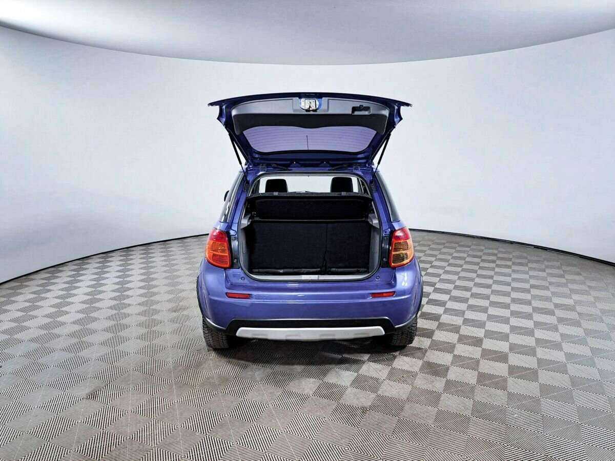 Купить Suzuki SX4 с пробегом. Фото: #9
