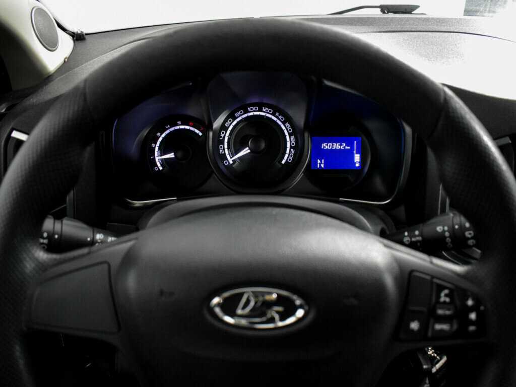 Купить Lada (ВАЗ) XRAY с пробегом. Фото: #14