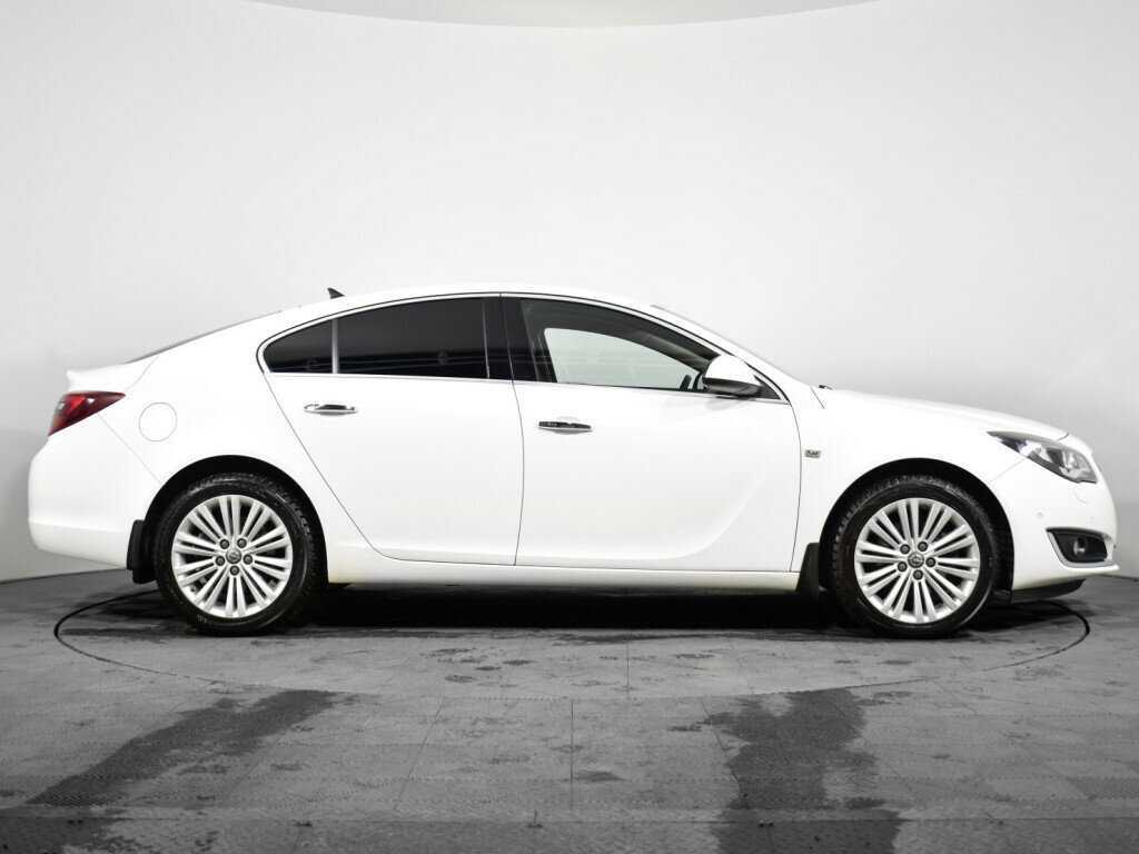 Купить Opel Insignia с пробегом. Фото: #3