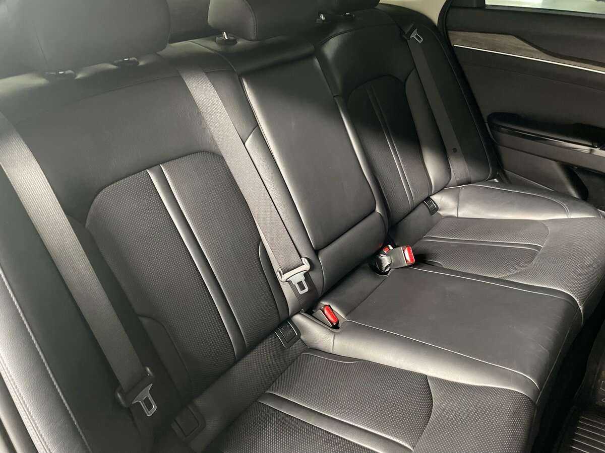 Купить Kia K5 с пробегом. Фото: #17