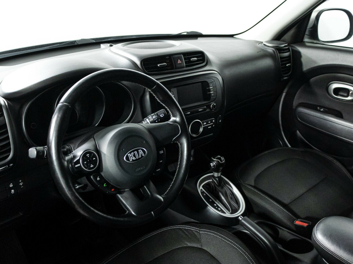 Купить Kia Soul с пробегом. Фото: #10