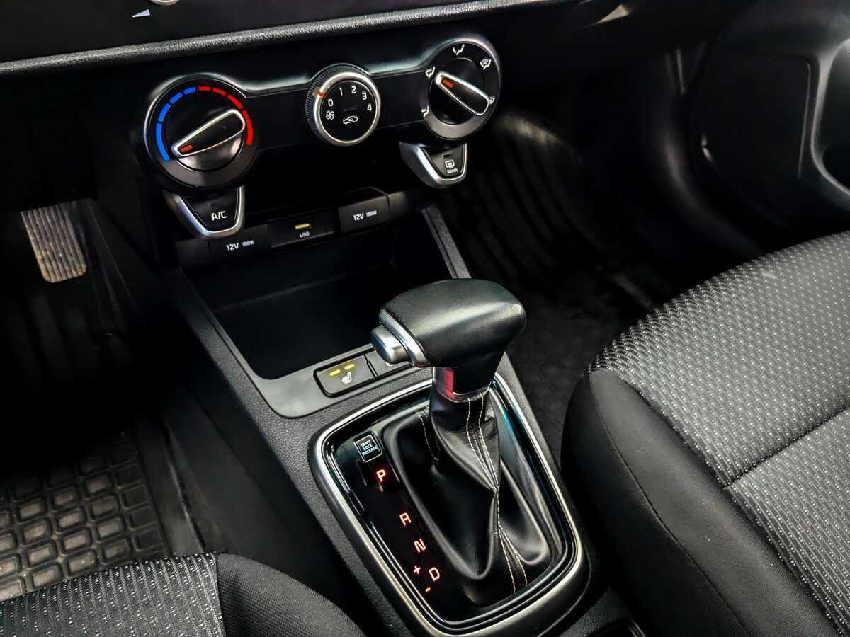 Купить Kia Rio с пробегом. Фото: #19