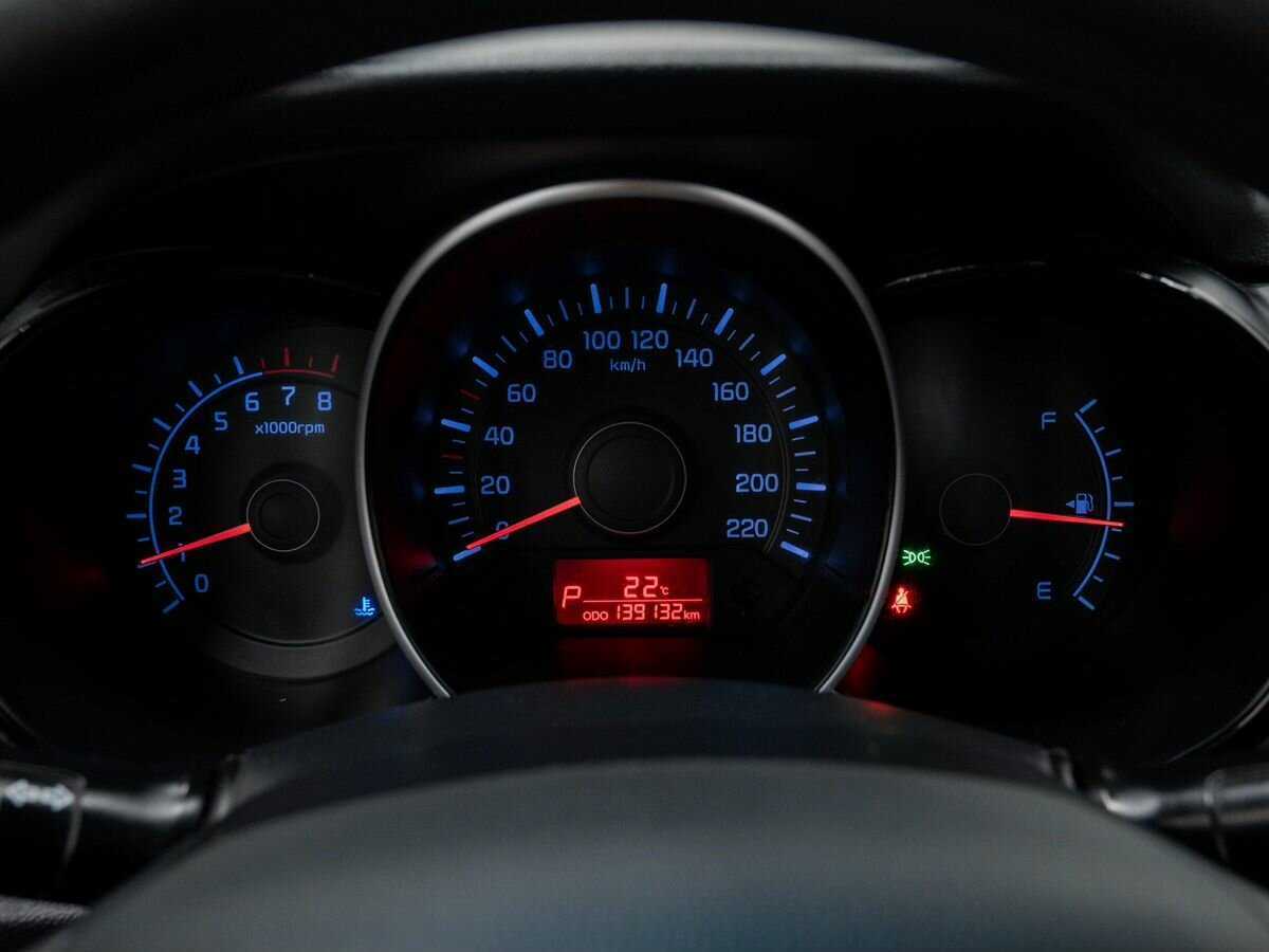 Купить Kia Rio с пробегом. Фото: #18