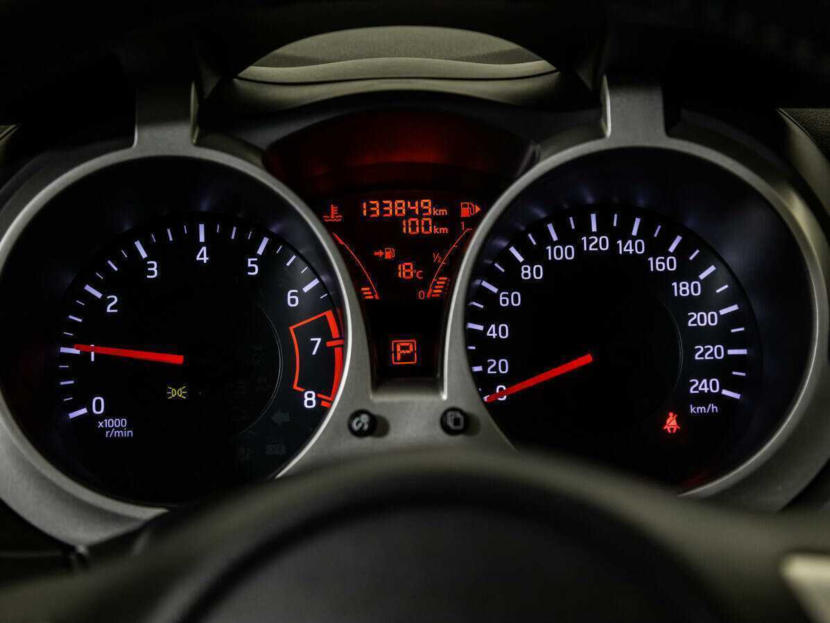 Купить Nissan Juke с пробегом. Фото: #11