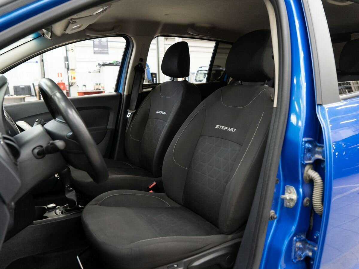 Купить Renault Sandero с пробегом. Фото: #5