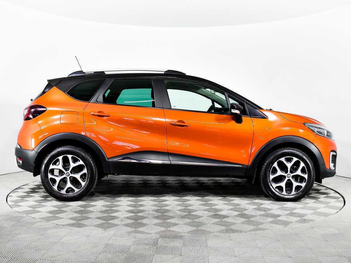 Купить Renault Kaptur с пробегом. Фото: #3