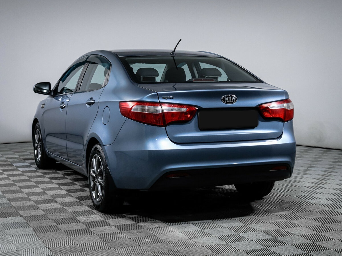 Купить Kia Rio с пробегом. Фото: #5