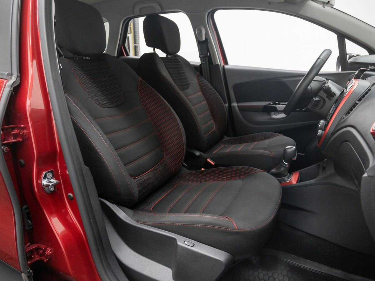 Купить Renault Kaptur с пробегом. Фото: #9