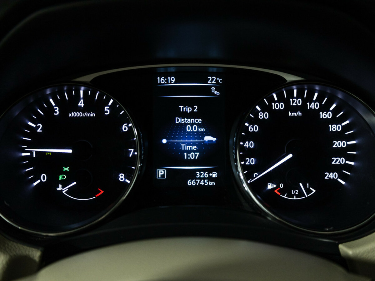 Купить Nissan X-Trail с пробегом. Фото: #9