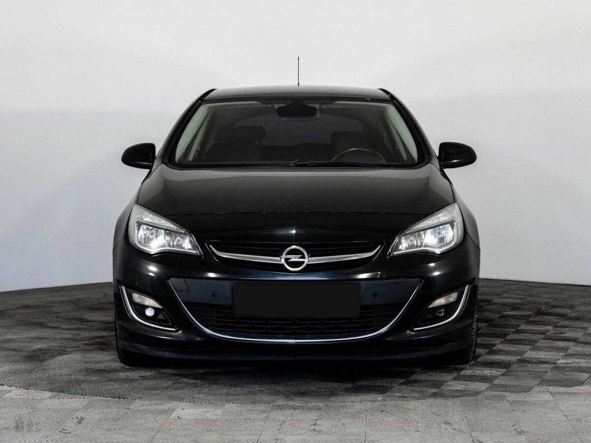 Купить Opel Astra с пробегом. Фото: #1