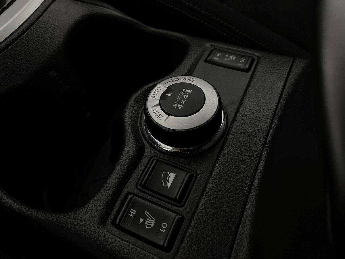 Купить Nissan X-Trail с пробегом. Фото: #11