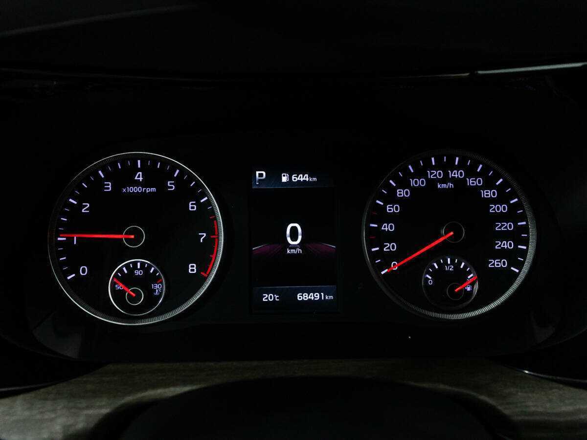 Купить Kia K5 с пробегом. Фото: #11