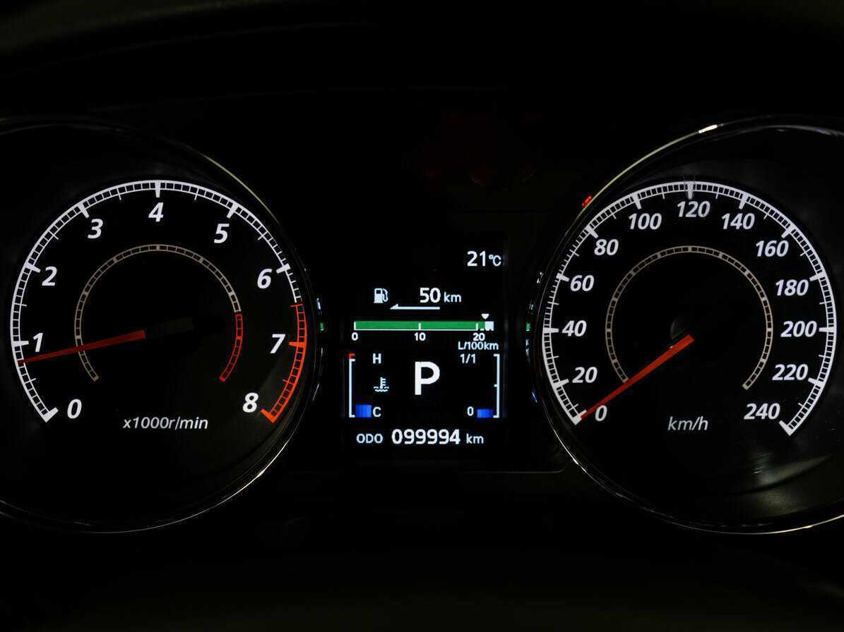 Купить Mitsubishi ASX с пробегом. Фото: #15