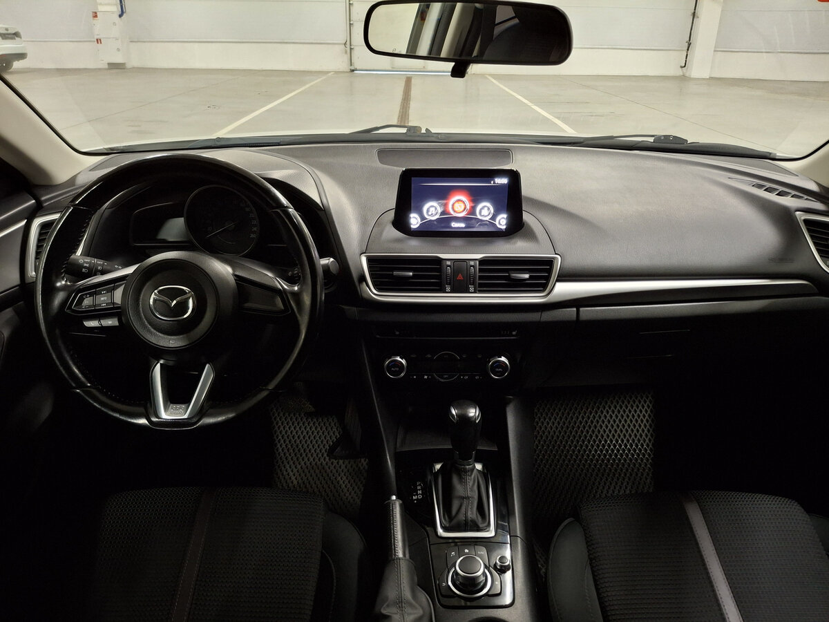 Купить Mazda 3 с пробегом. Фото: #13