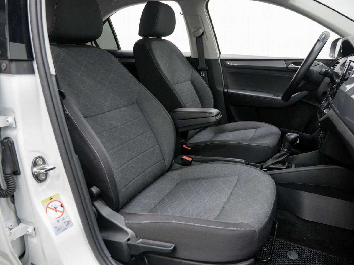 Купить Volkswagen Polo с пробегом. Фото: #7