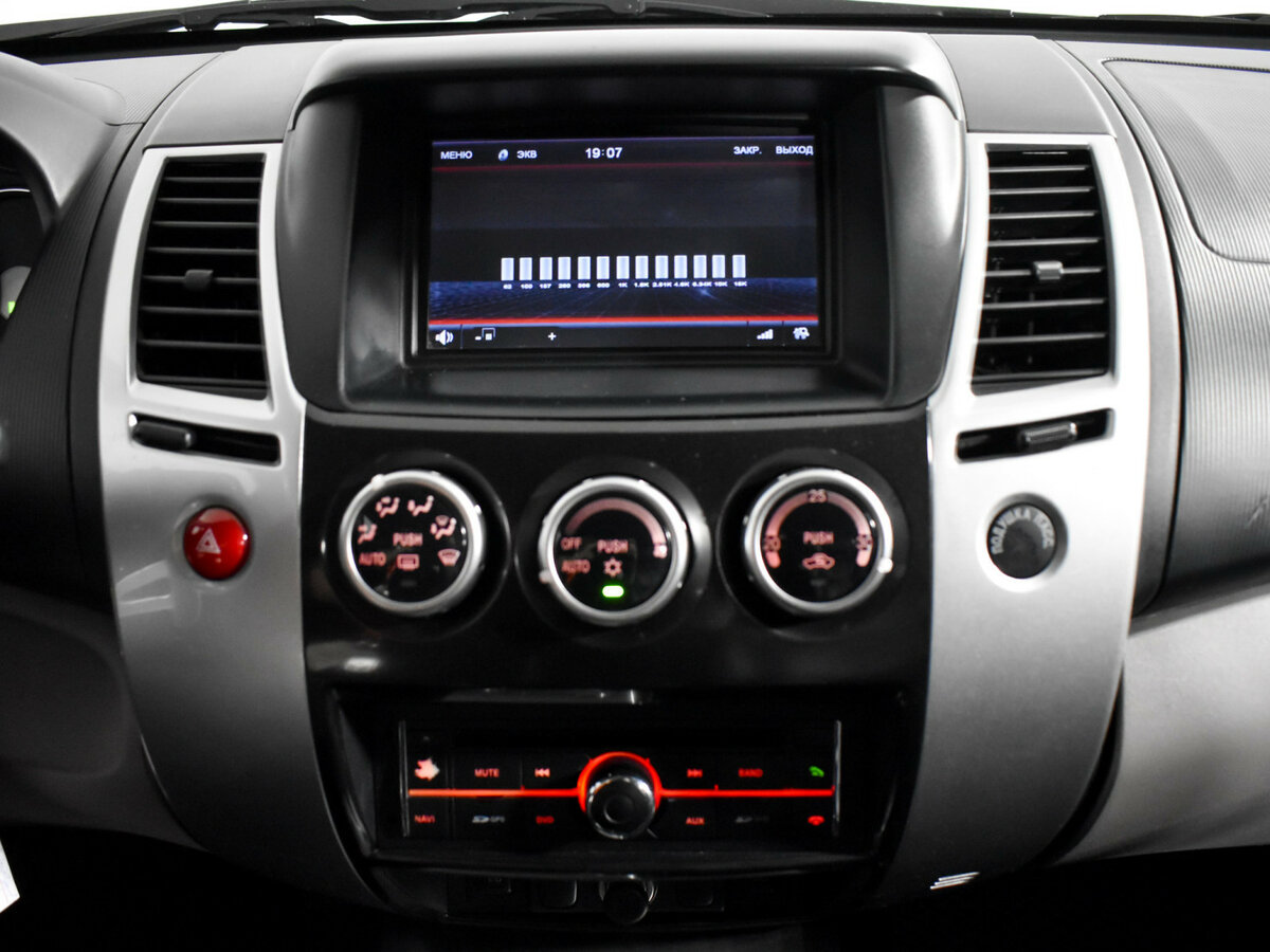 Купить Mitsubishi Pajero Sport с пробегом. Фото: #12