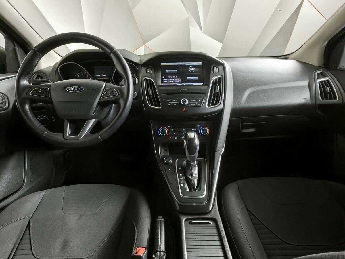 Купить Ford Focus с пробегом. Фото: #9