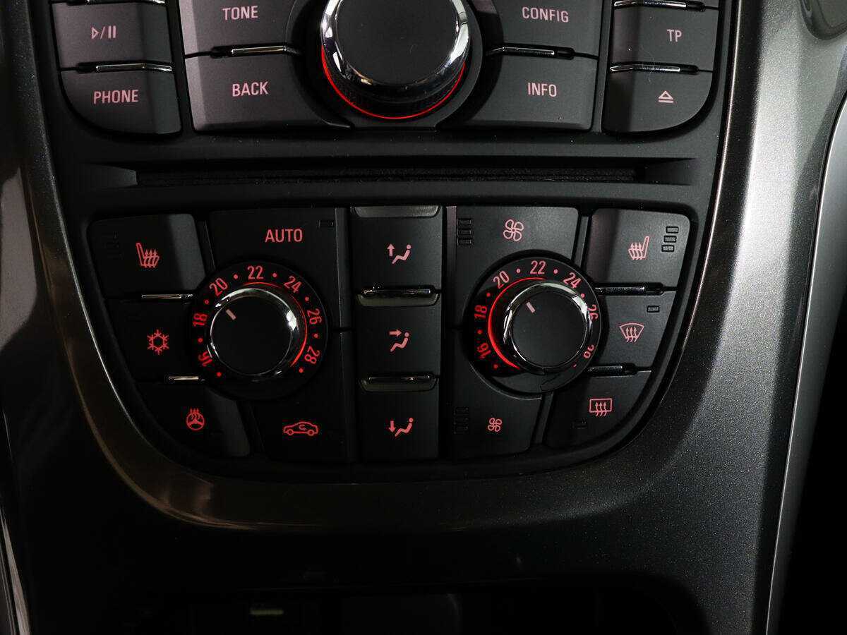 Купить Opel Astra с пробегом. Фото: #16