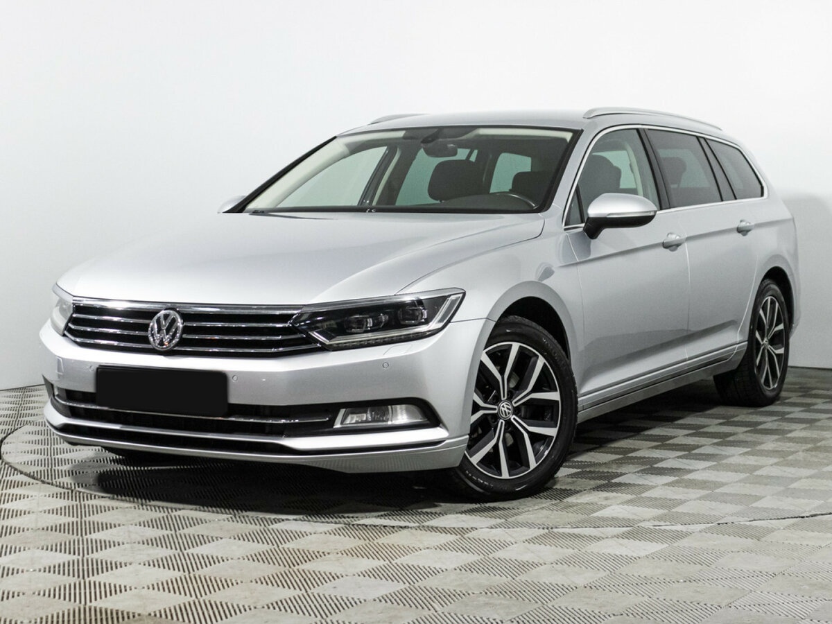 Купить Volkswagen Passat с пробегом. Посмотреть фото