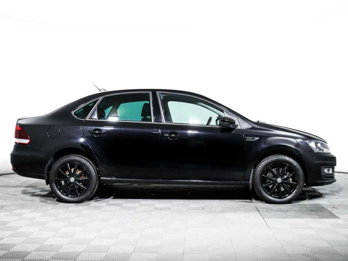 Купить Volkswagen Polo с пробегом. Фото: #3