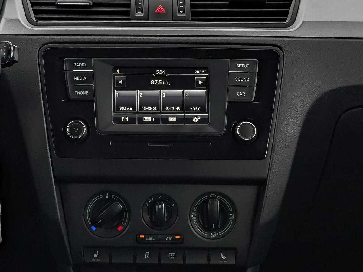 Купить Skoda Rapid с пробегом. Фото: #15