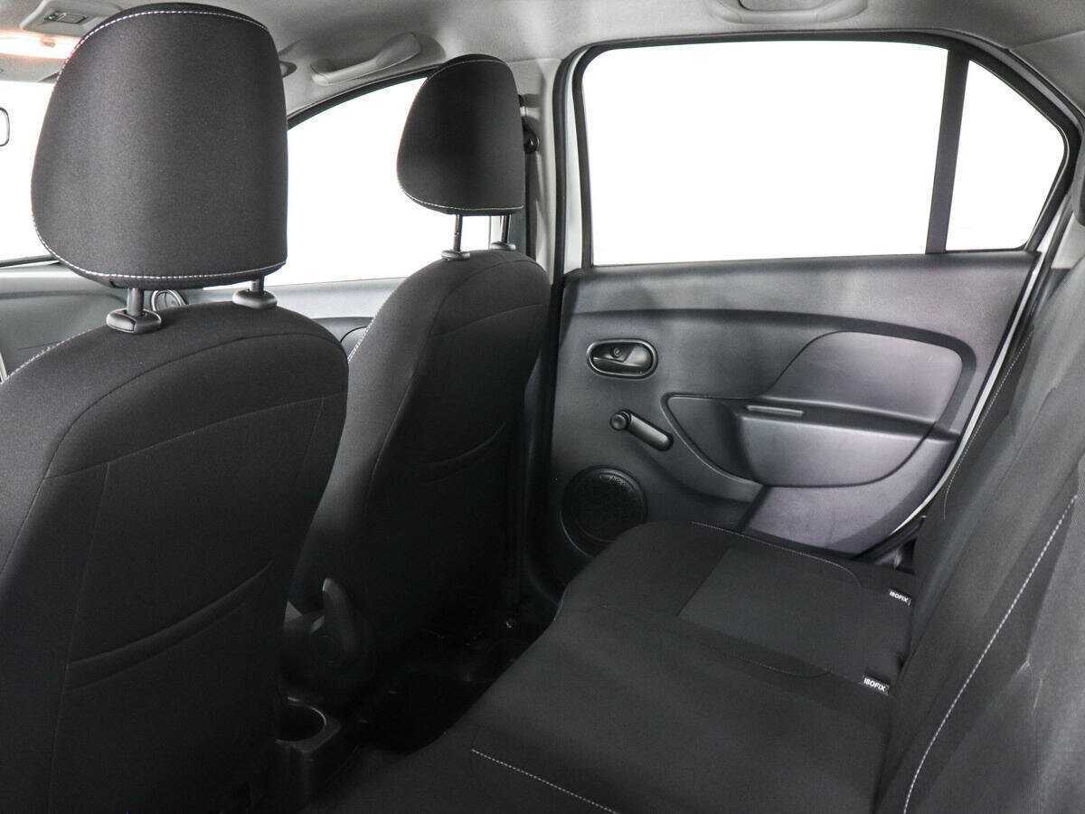 Купить Renault Logan с пробегом. Фото: #11