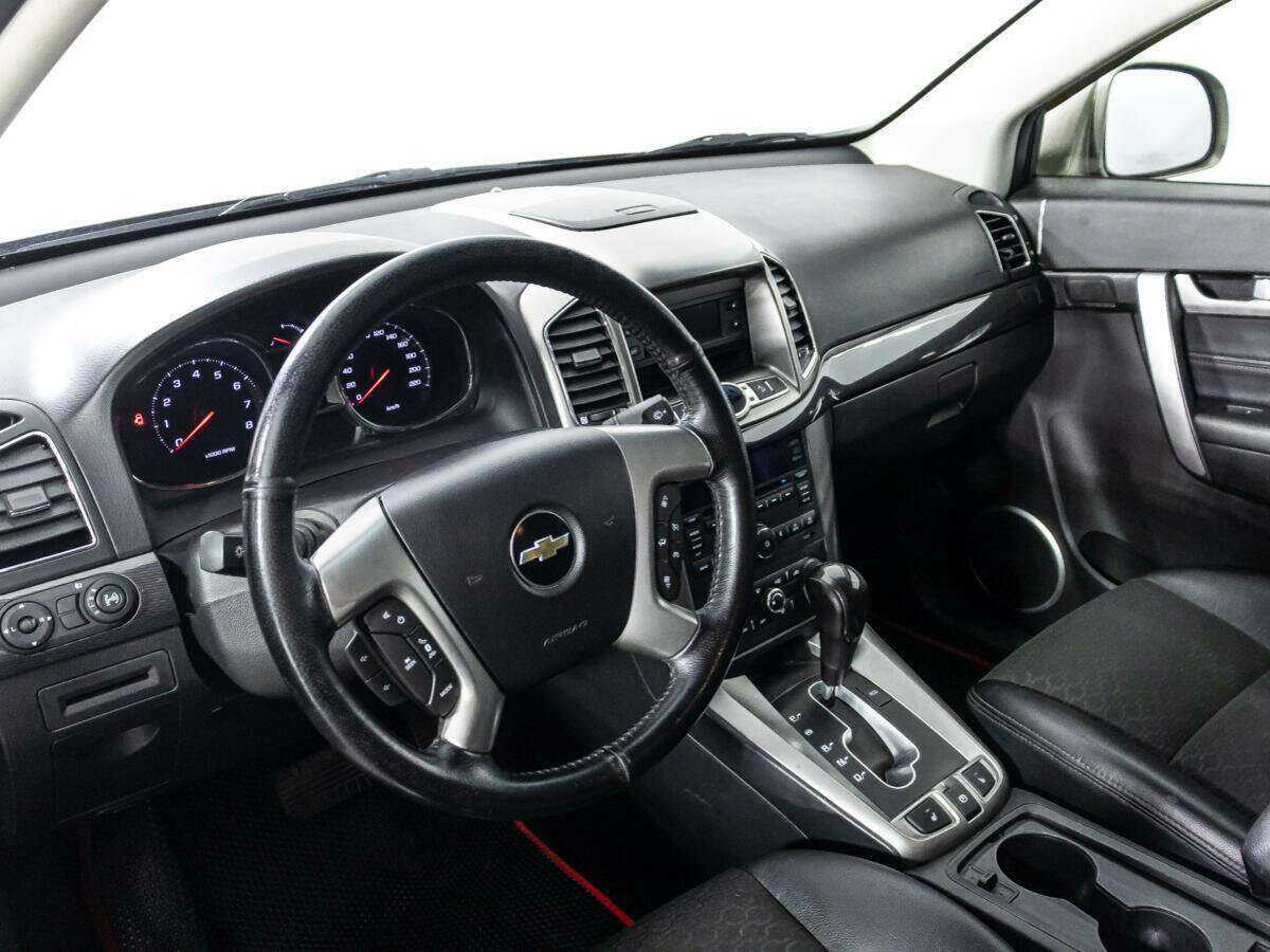 Купить Chevrolet Captiva с пробегом. Фото: #8