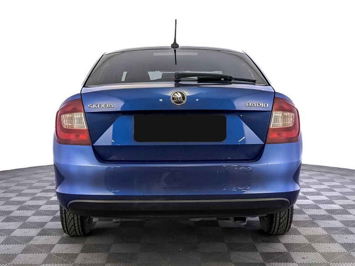 Купить Skoda Rapid с пробегом. Фото: #5